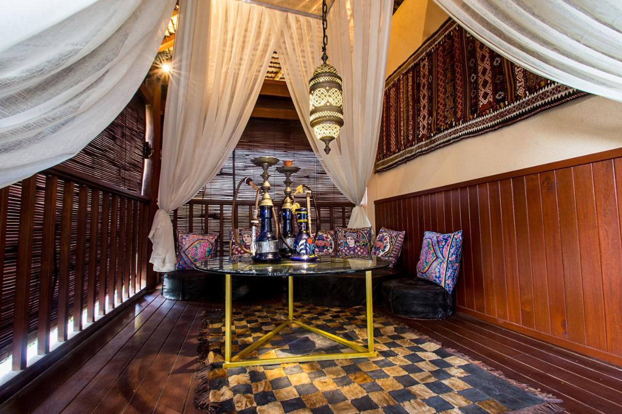Manzelejepun Villa & Pavilion Санур Экстерьер фото